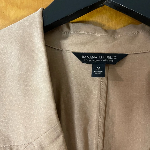 Banana republic, timeless, trenchcoat - Picture 2 of 7